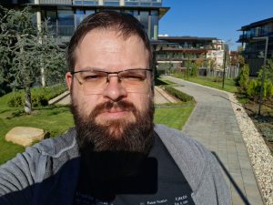 بررسي دوربين گوشي A16